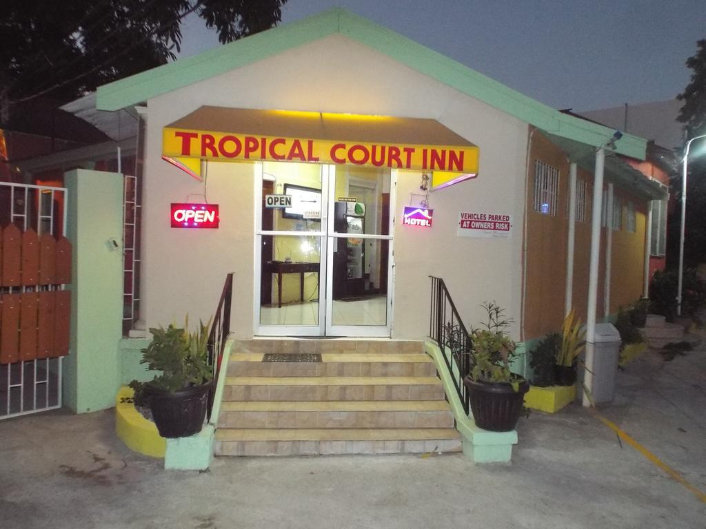 Tropical Court Inn New Kingston Exterior photo
